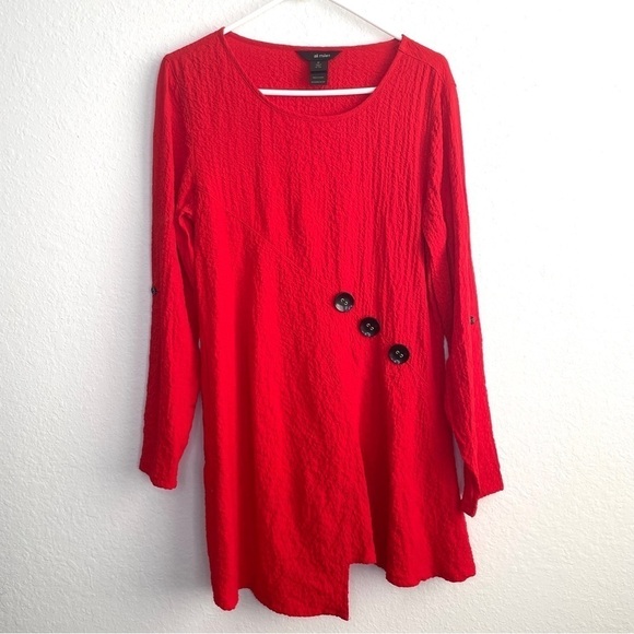 Ali Miles Red Crinkle Fabric Roll Tab Sleeve Tunic Top Size M Asymmetric Hem - Picture 2 of 9